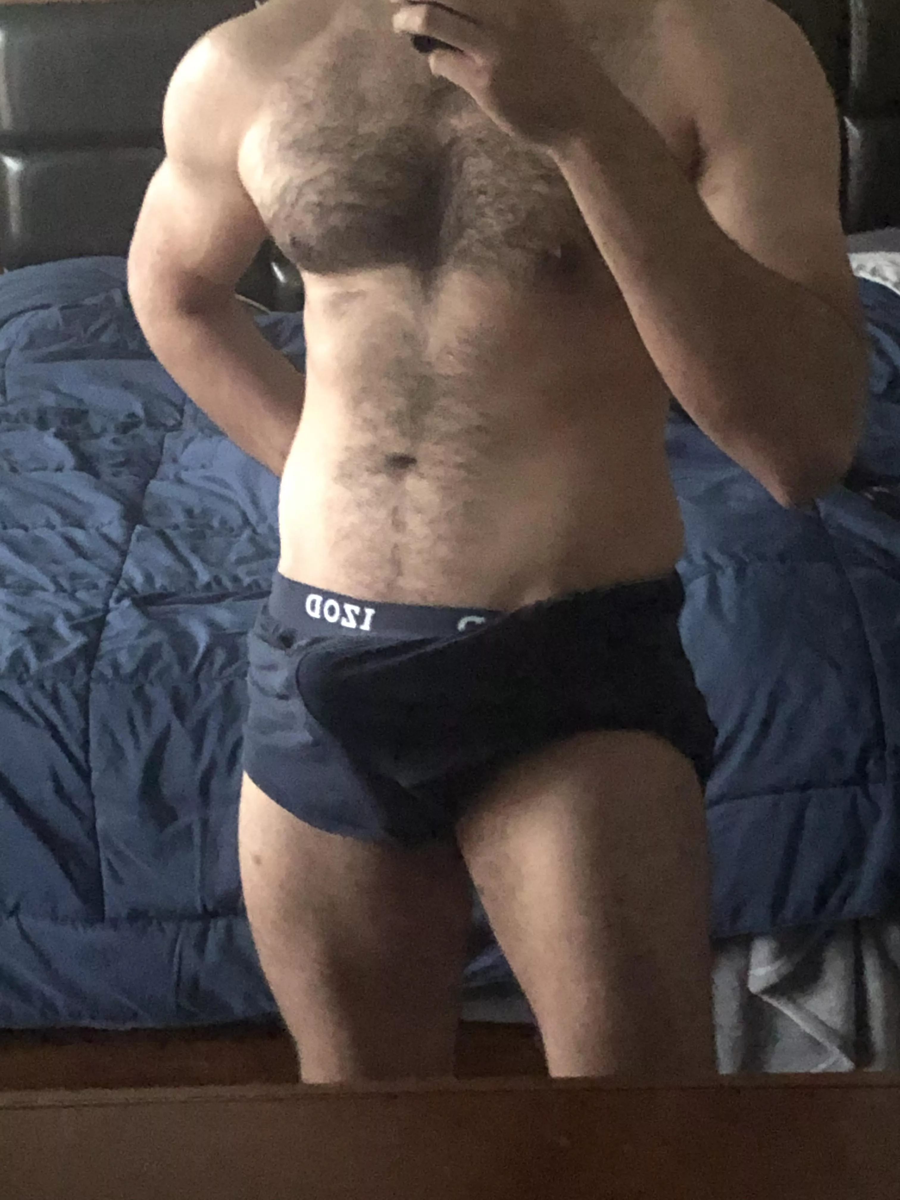 Anyone wanna stay in? posted by Mo_sumthin4