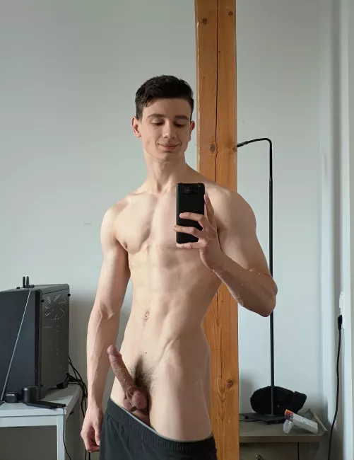 Curved up on purpose to hit all the right spots by leandavexx