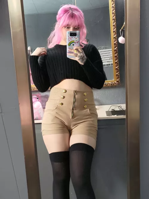 Cute or nah? by RainbowValentine