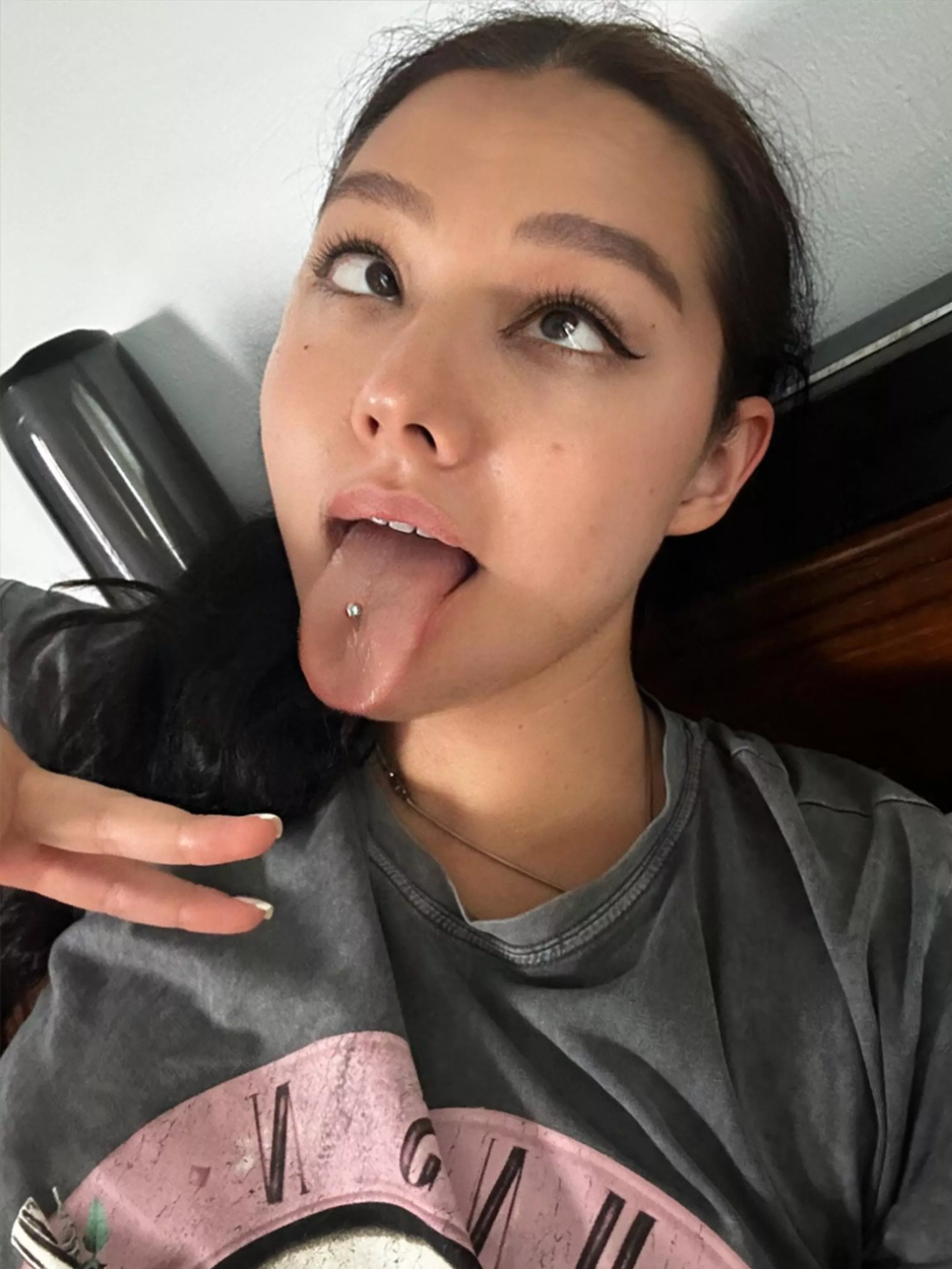 How long will you last if I satisfy you with my tongue? posted by JuicyKateLove