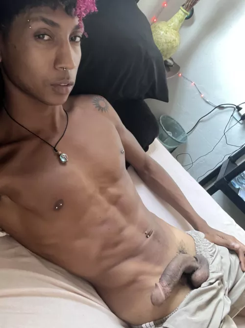 I’m high and waiting for you to come over 😮‍💨 by okelvinmalta