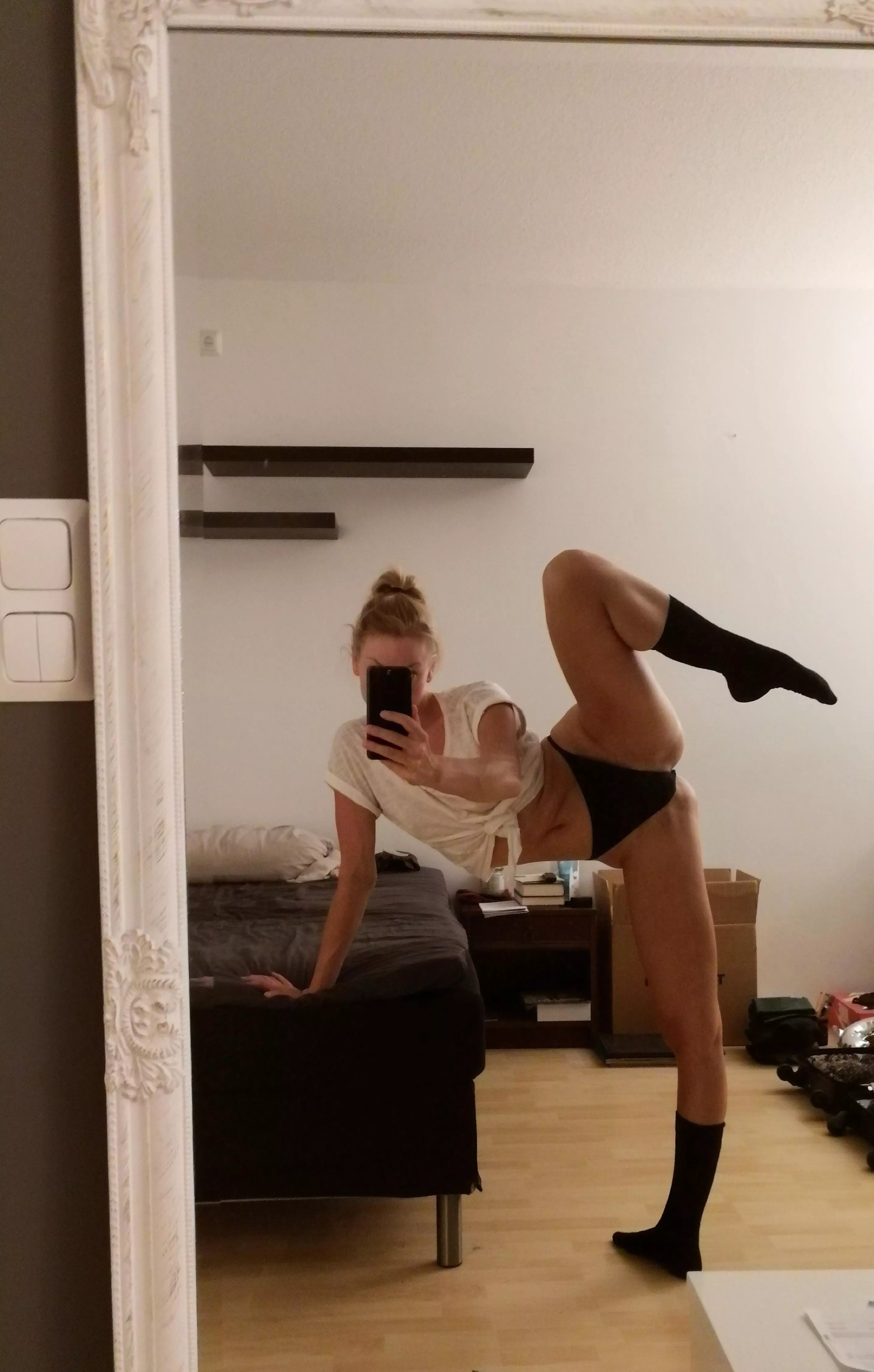 Please come use me papi (pic) posted by gesptya