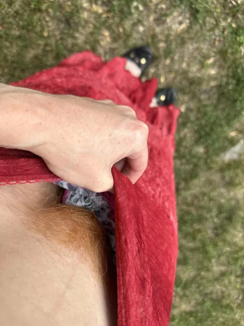 Redhead Bush under my skirt by abbyrse