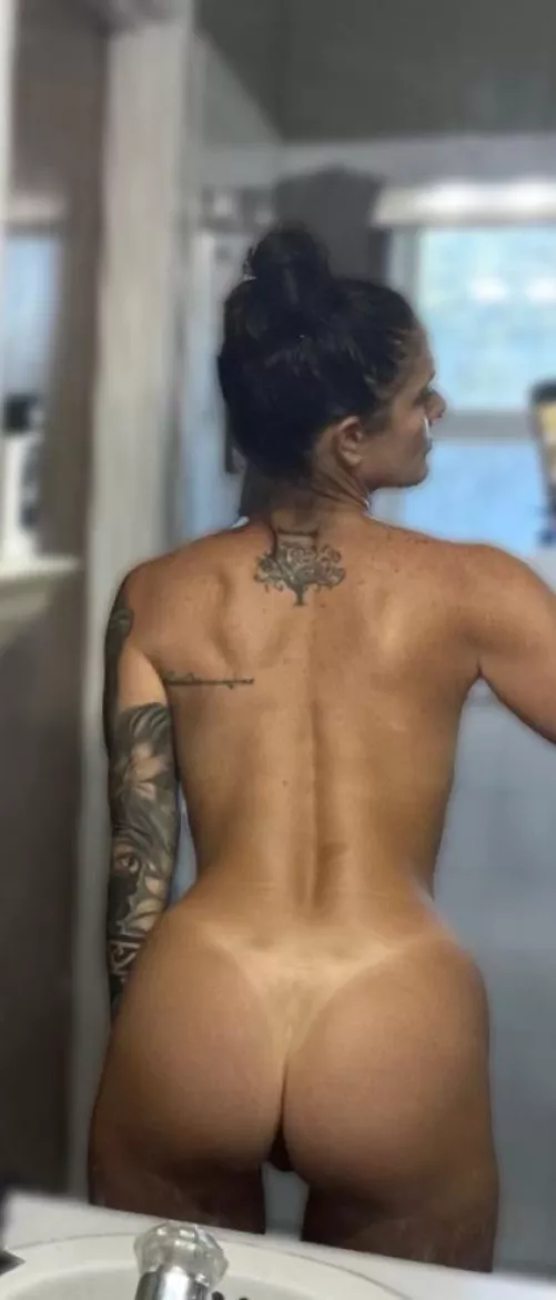 Shower time by tereefitness