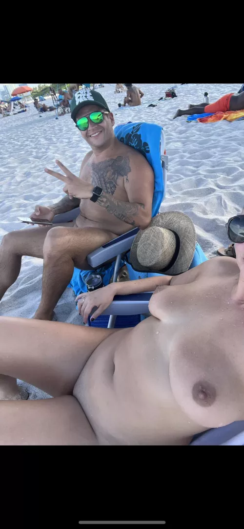 The most amazing way to recharge 🌊 before the work week 🌞 by sunburnsugar