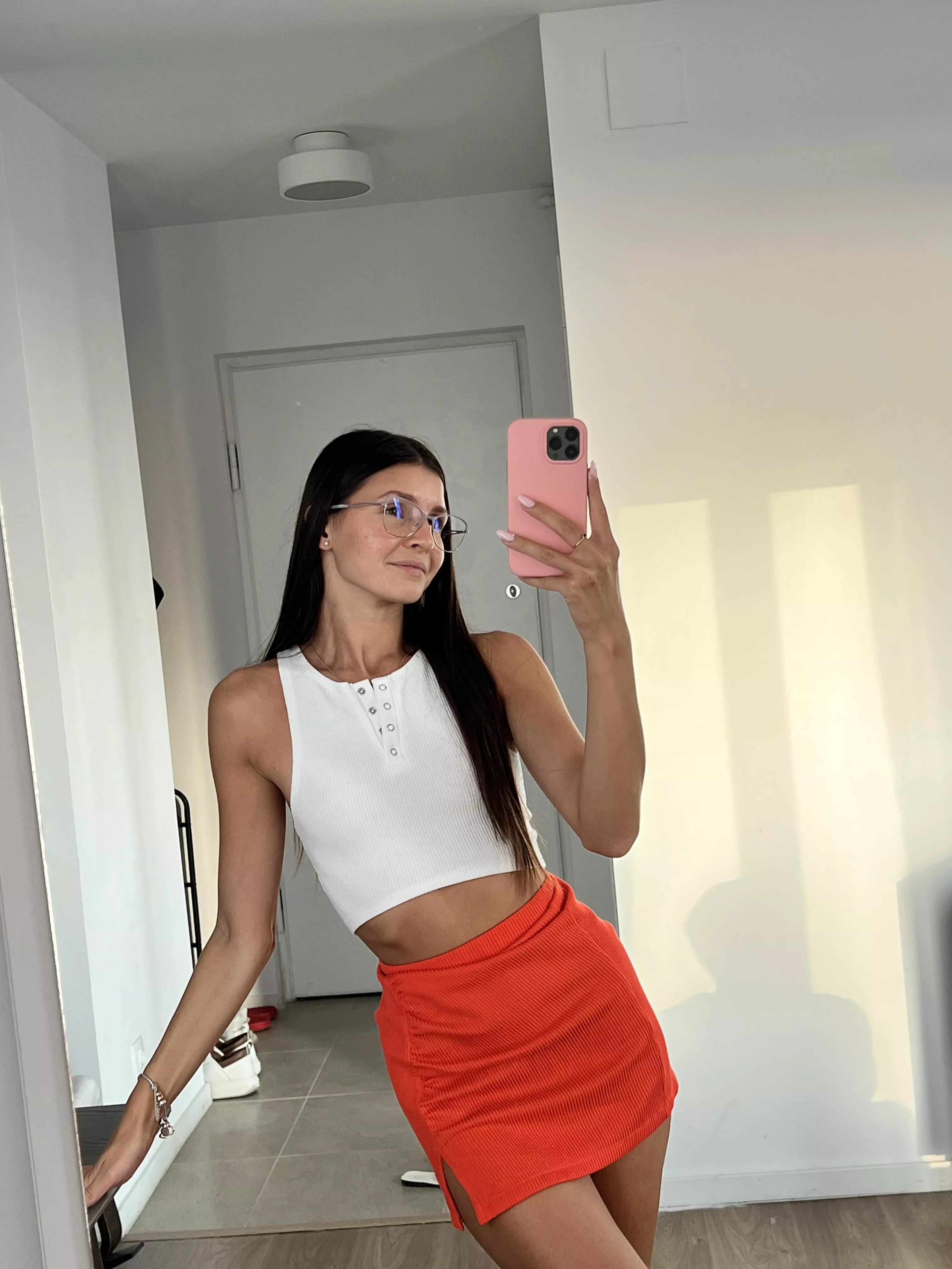 Those are the cumshot safety glasses, as I like to call them posted by BitterActz