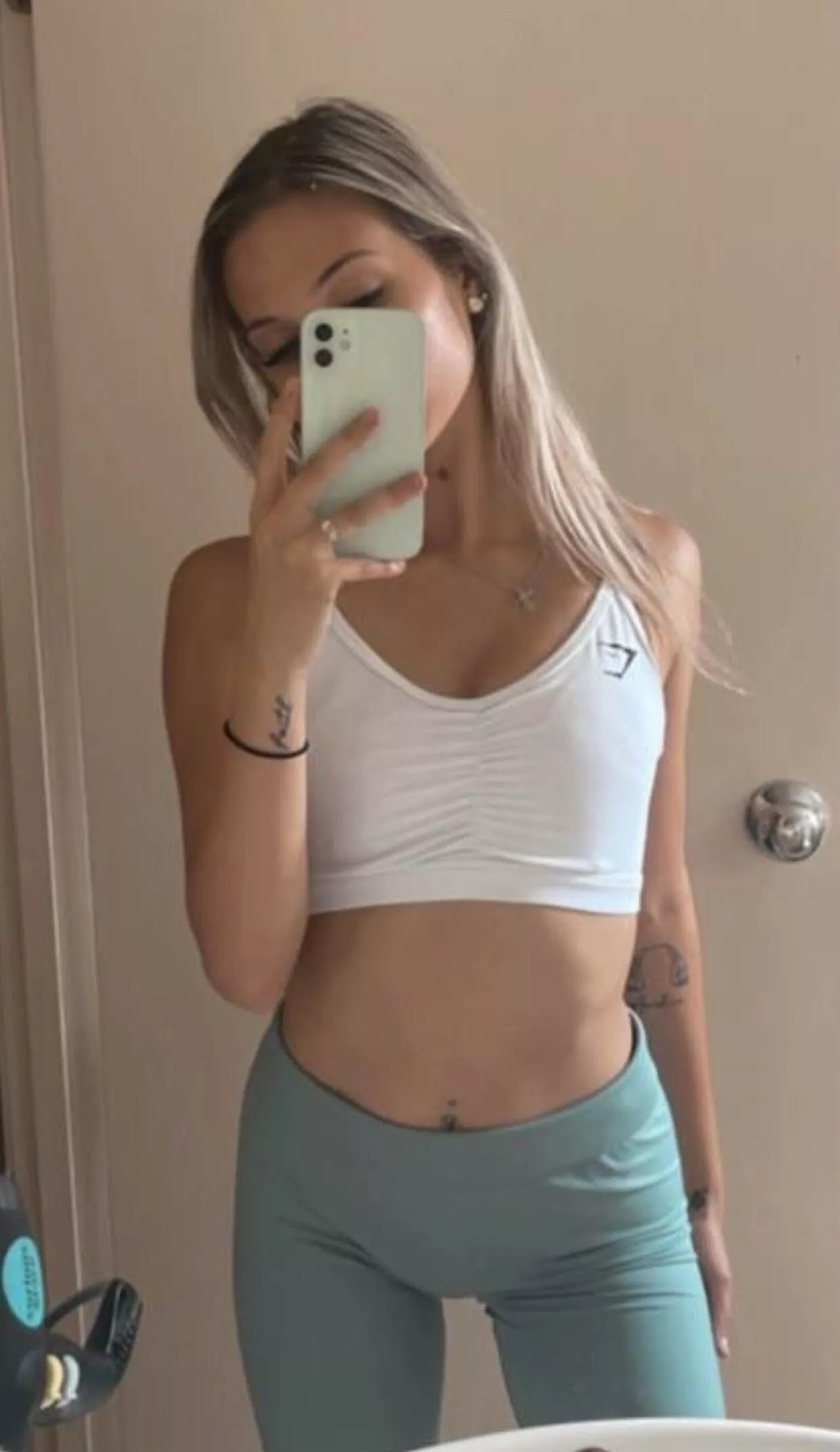 Wanna see my yoga moves? posted by Aussiebabe2023