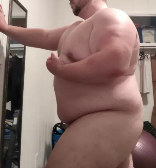 Who wants to get manhandled? by Left-Track8349