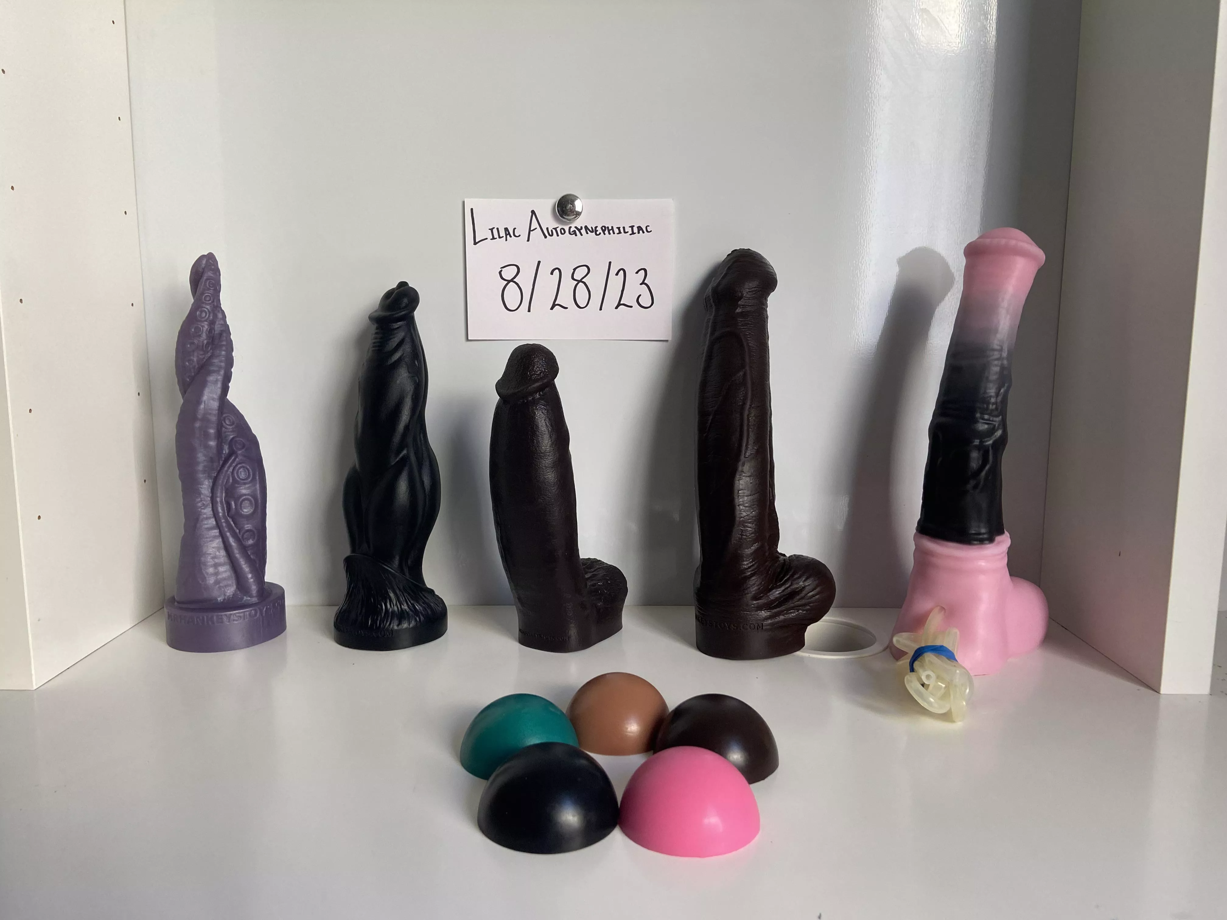 [WTS] [USA] Bad Dragon and Hankey's Toys posted by LilacAutogynephiliac