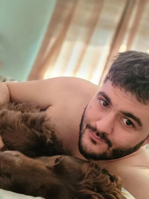 33 M UK I need more gay friends! Tell me what you're playing at the moment! by kakakaa121