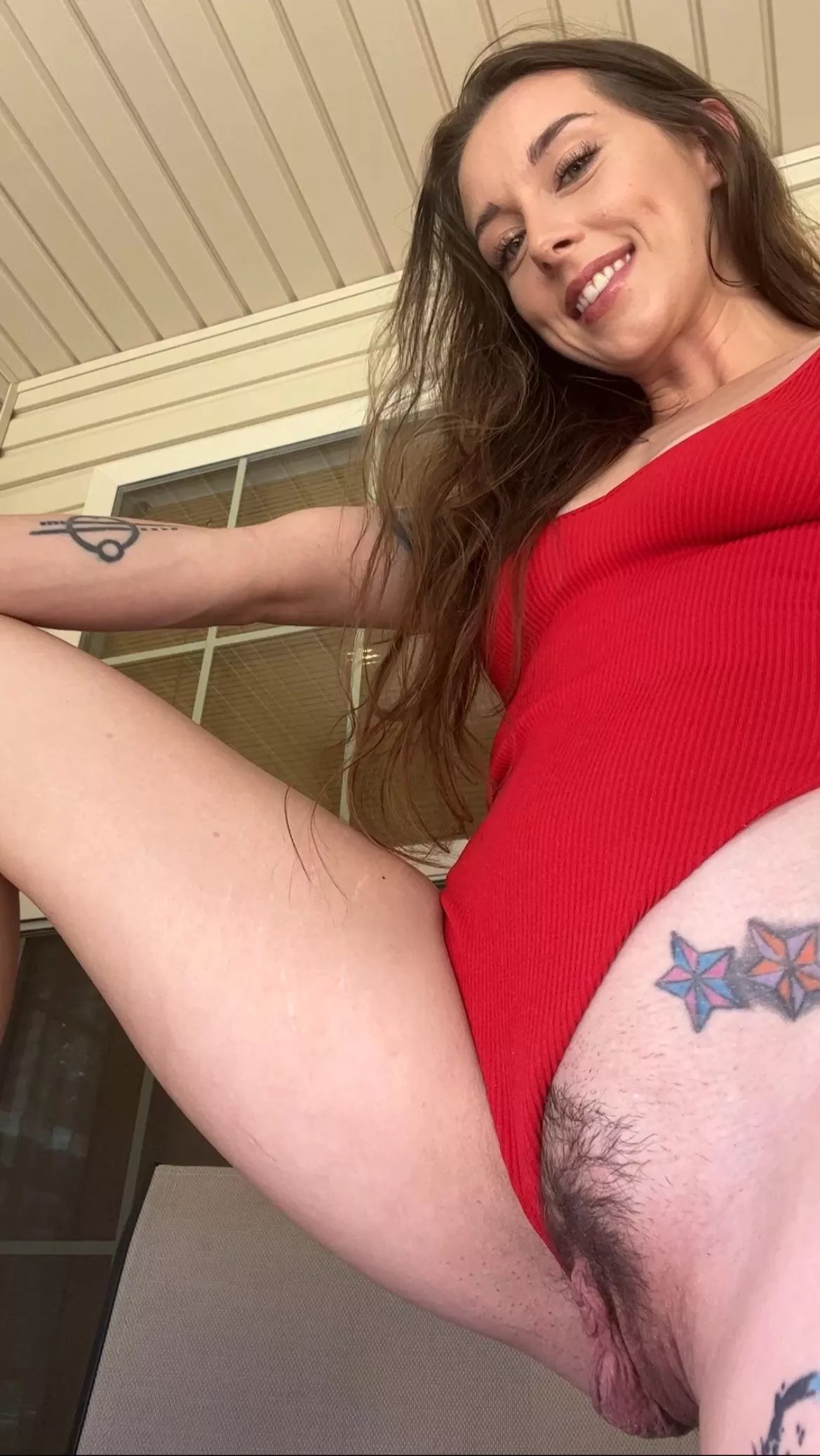 A lot of you asked me to stopped waxing bald, so I’m trying it out! posted by LuluBlairOG