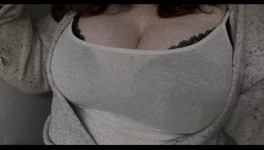 Are these big enough to have a quick rating?😌 by VegetableSilly5999