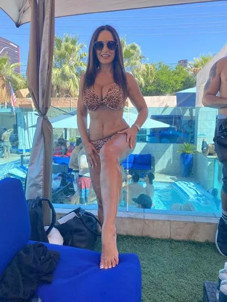 Bow down posted by agent_zero43