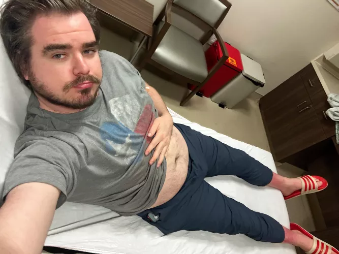 ER would’ve been nicer if I brought my switch 🤕 by Lakiplantdaddy