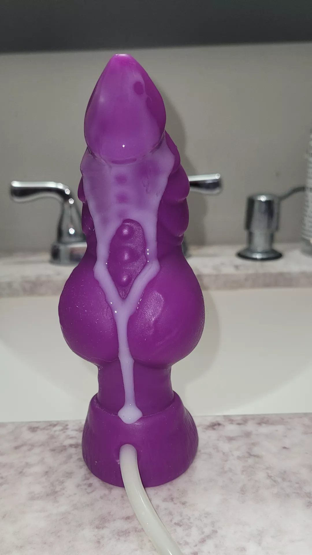 Falling in love with fenrir posted by MrShinyNinja