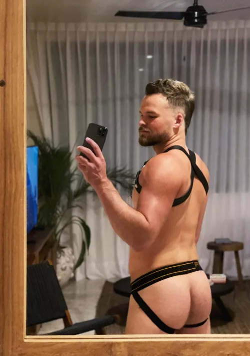 Feeling naughty by BrentNorth_