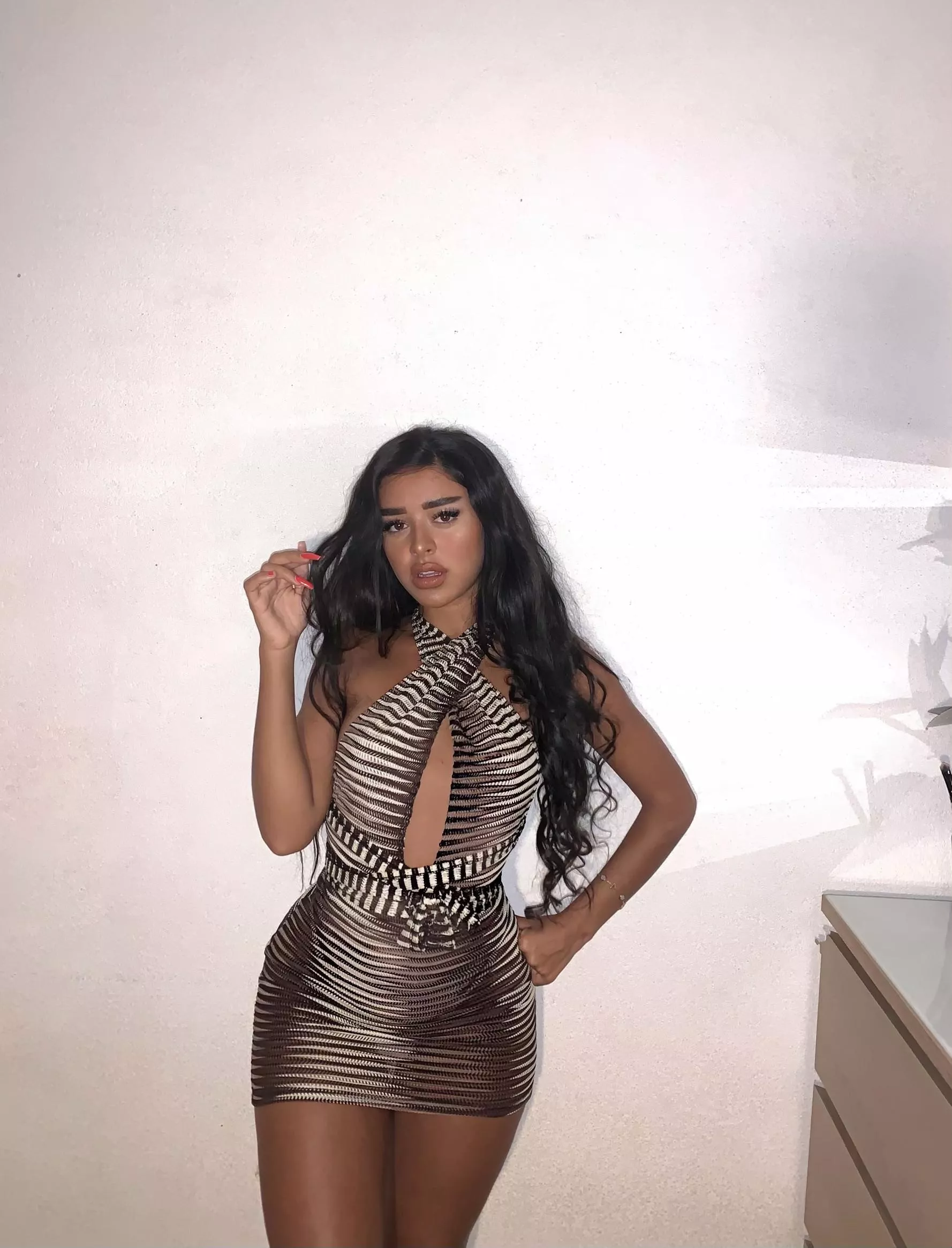 I am handful, that's why you got to hands 😉 posted by Dwarfishhopkins94