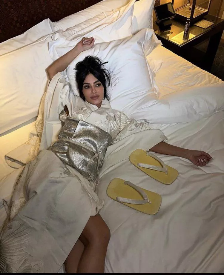 Kim waiting for you posted by trebor629