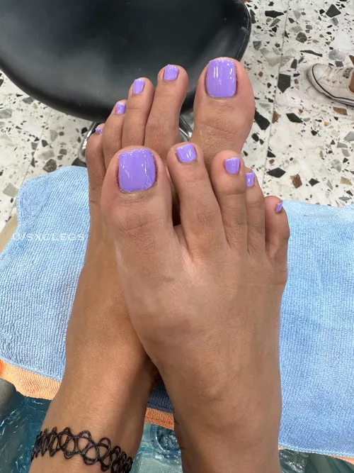 Love this delicate purple by Sxclegs