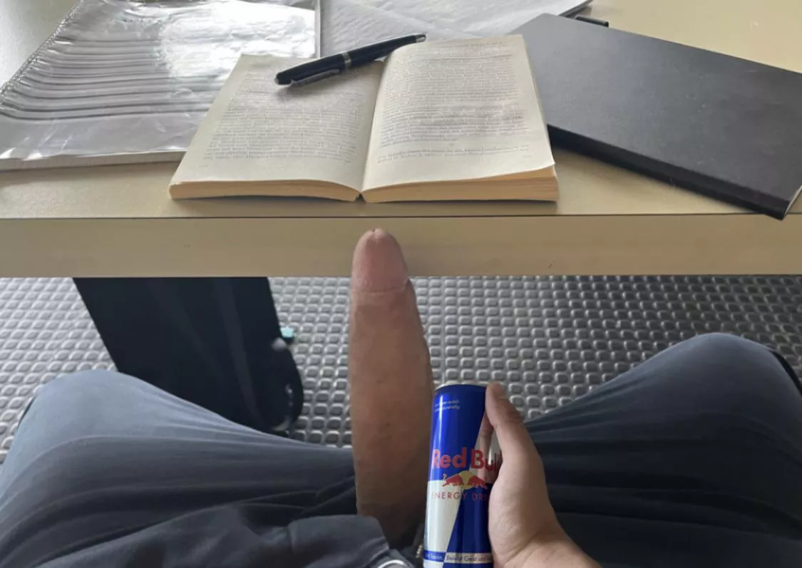 (M20) Tired in university. Will you excite me more than my energy drink? posted by SingleButNotLonely