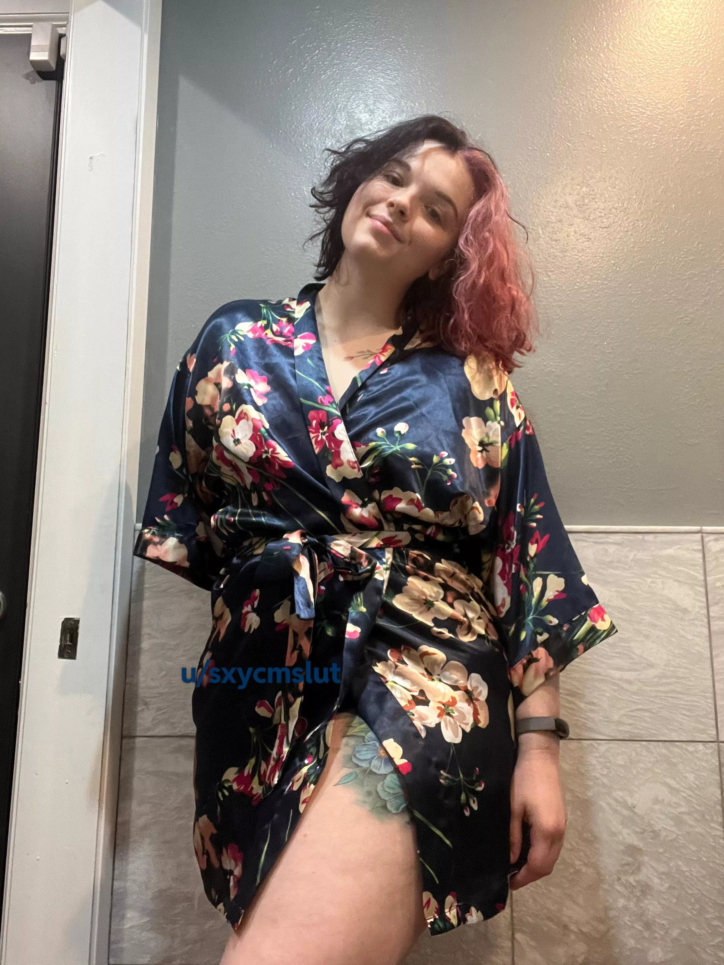 Pink and purple posted by sxycmslut