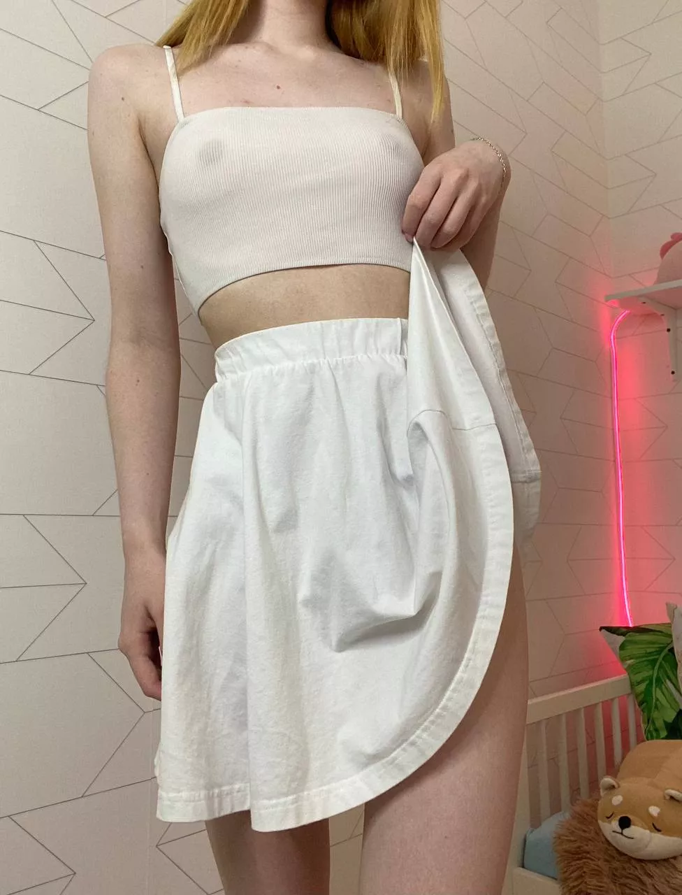 Proud member of No Bra Club 😋 posted by aloftsiphon