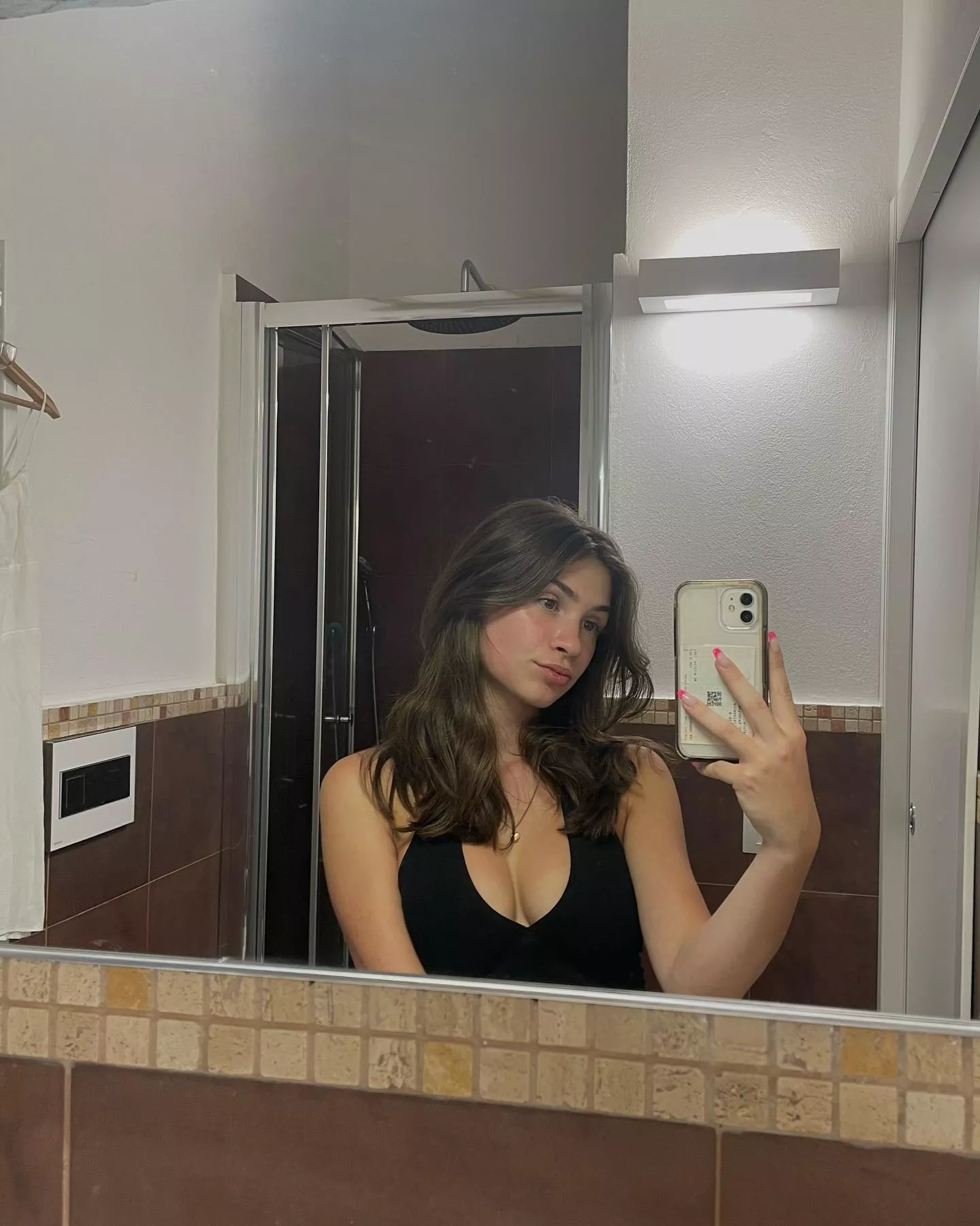 Selfie posted by Practical-Kitchen194