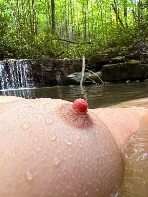 Skinny dipping makes my nipples hard 💦 by HappyNazgul