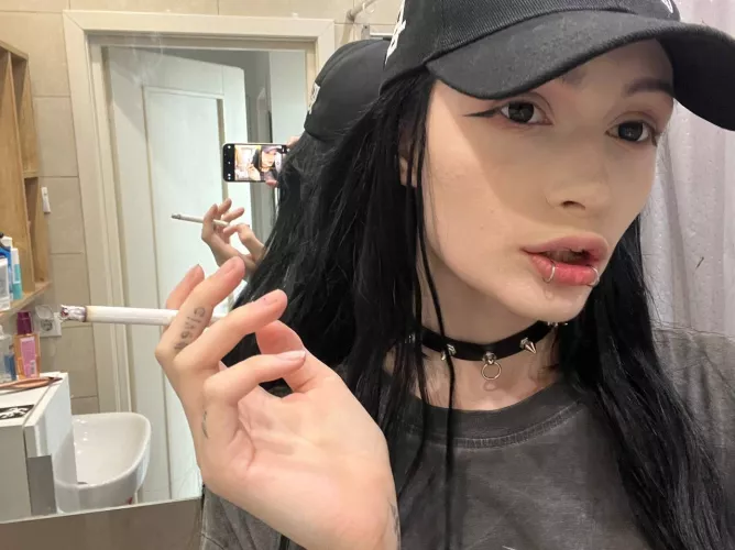 Smoker worshipers welcome by kaiko_riko