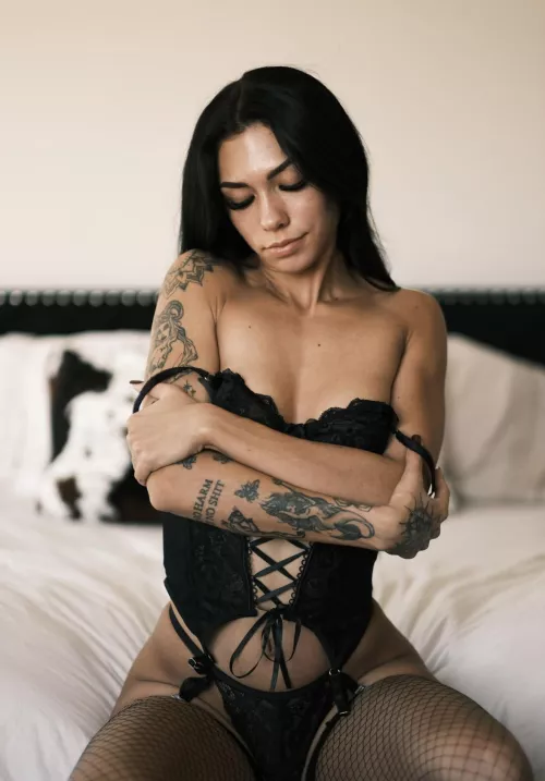 watch me take it off… by toriexotic