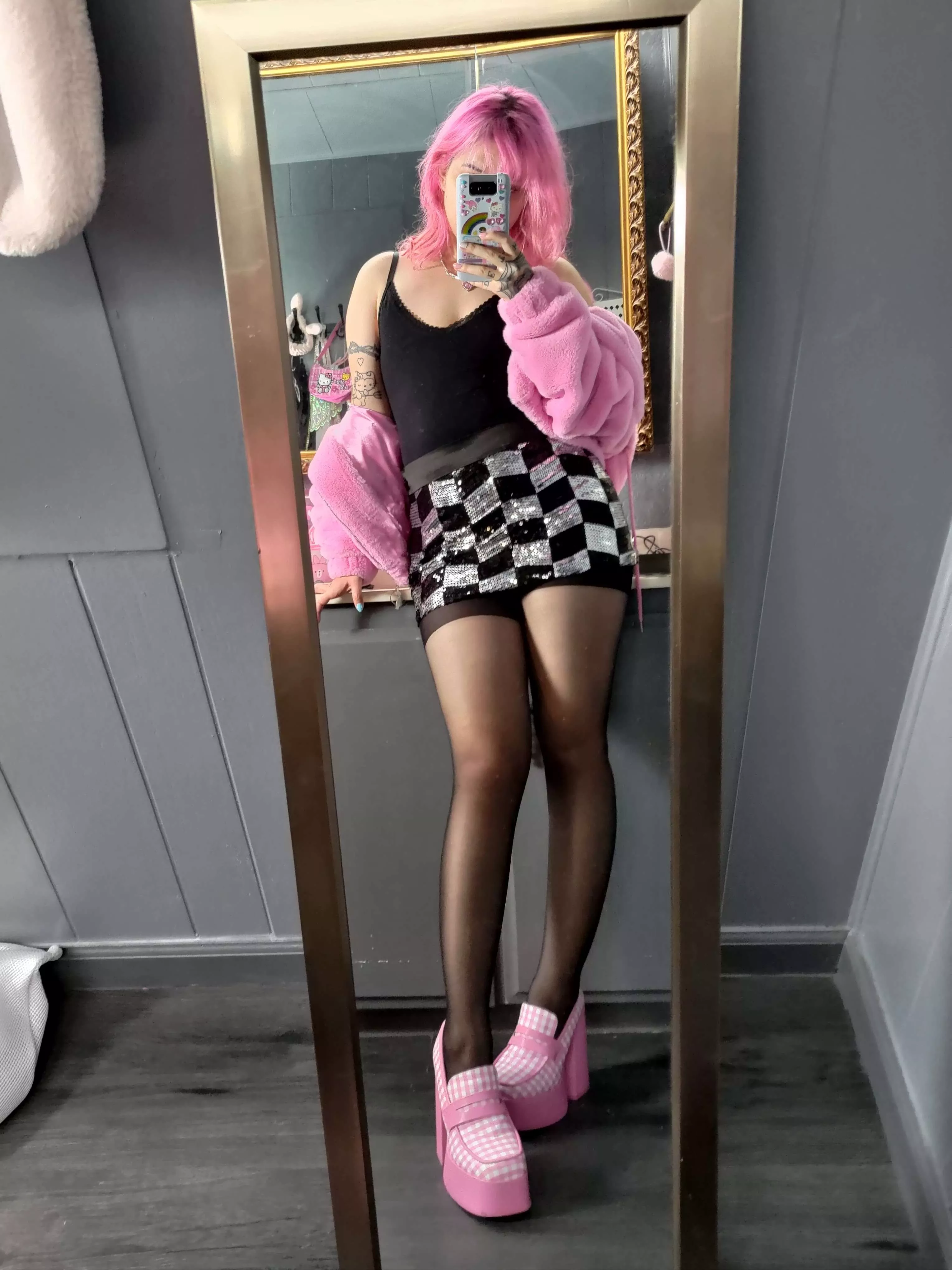 what should i call this look? posted by RainbowValentine