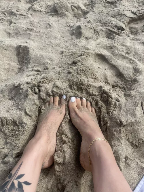 Would you let me step on you by alxrvng