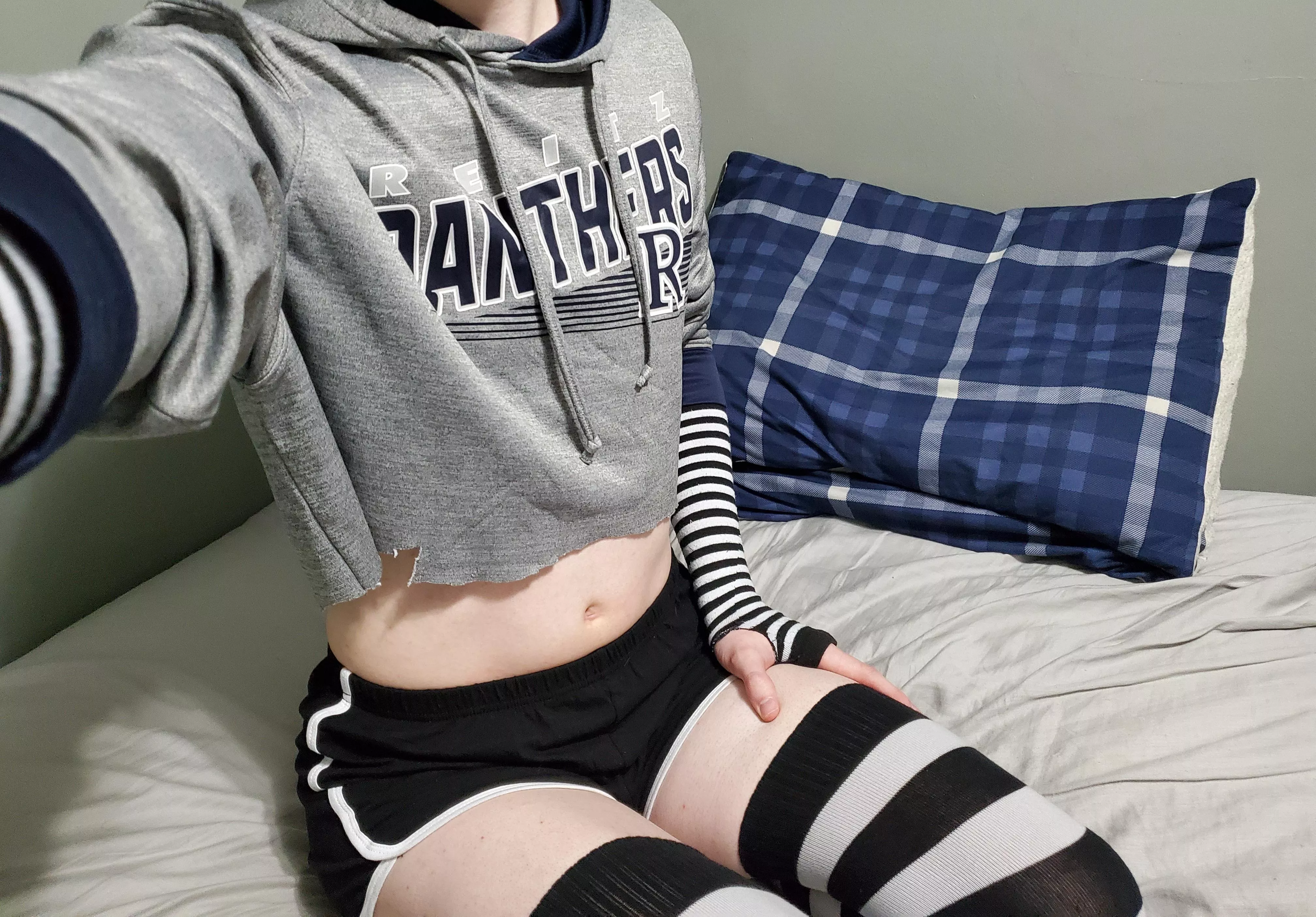 another picture with my new shorts 😊 posted by Repulsive-Guide2160