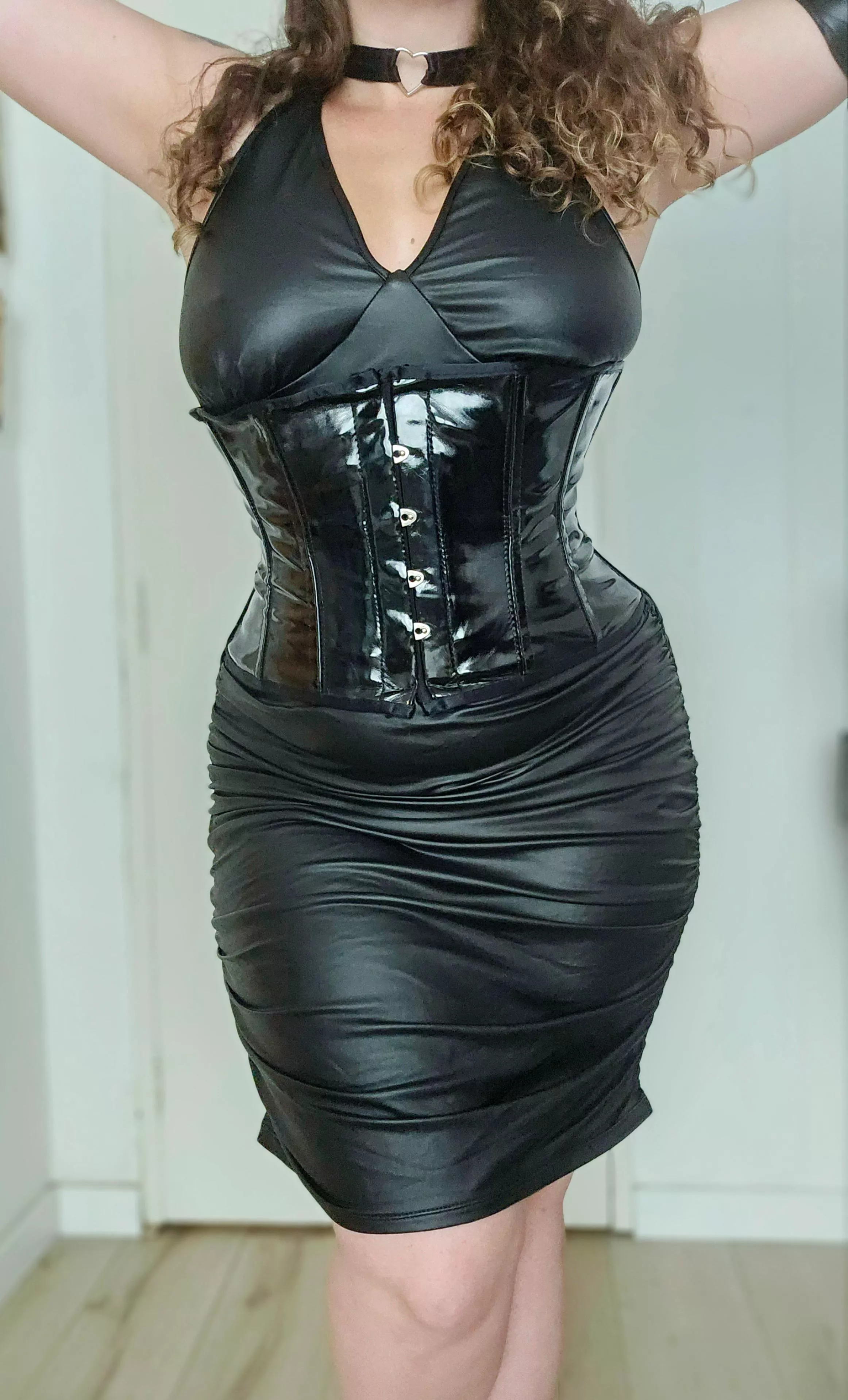 Black widow posted by Rich-Protection2188