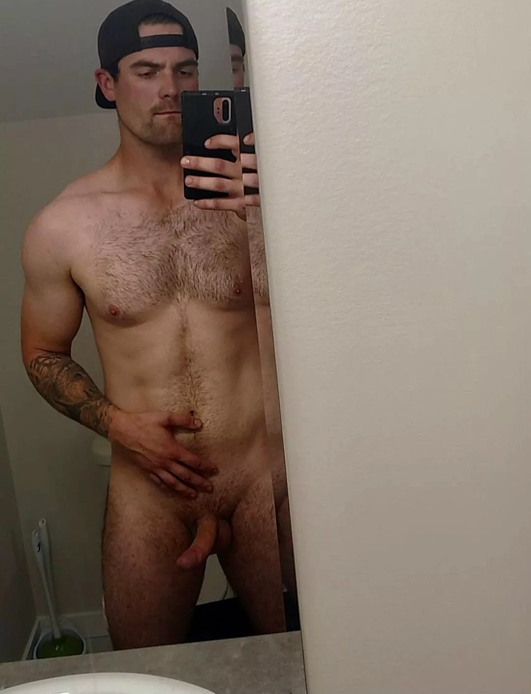 Coming to bed? posted by eMPtY122