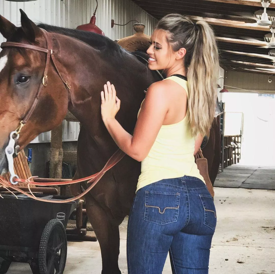 Cowgirl with a booty posted by d4rksadist54