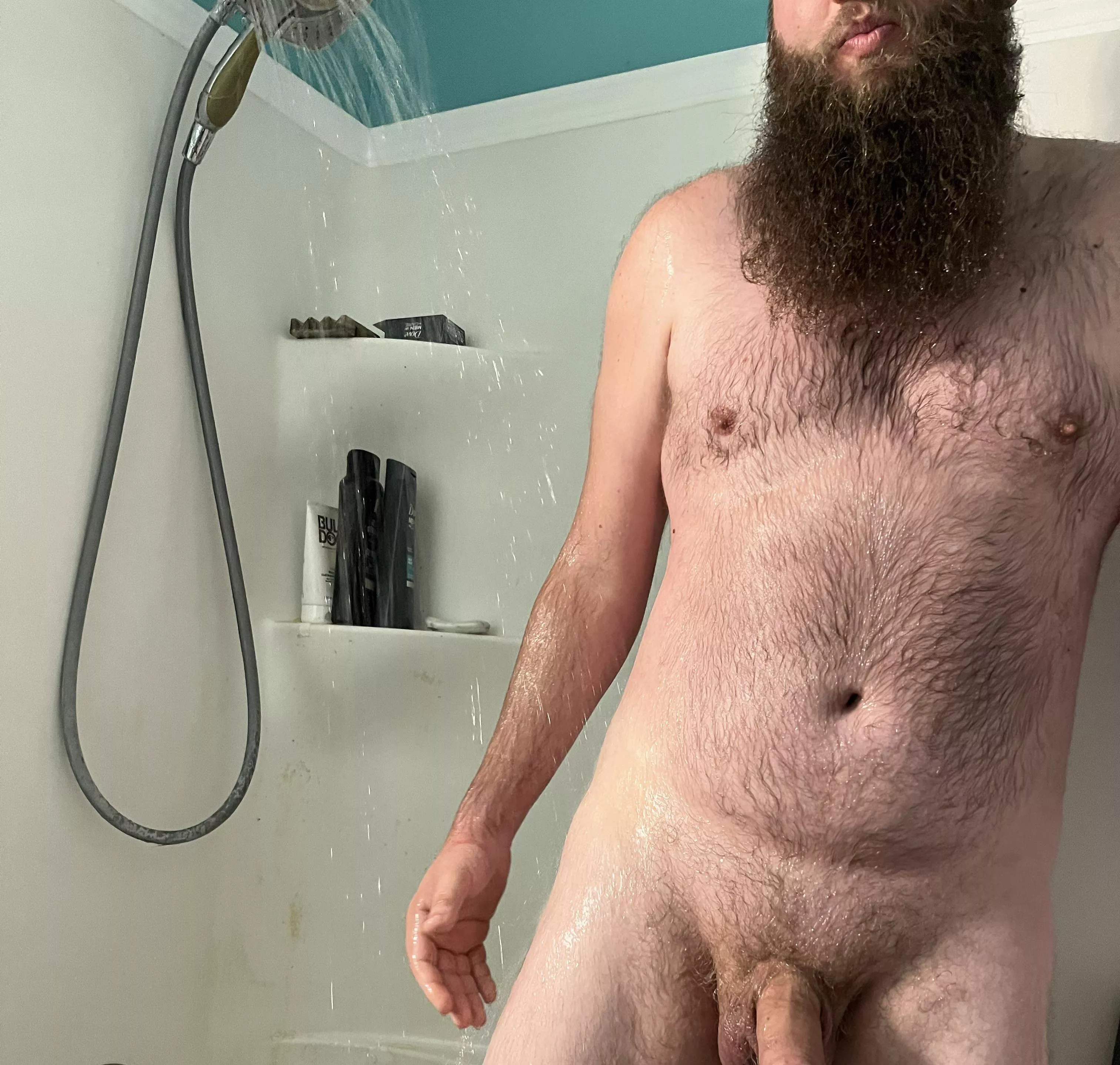 🚿 cub. 😋😋 posted by BeardeddBombshell