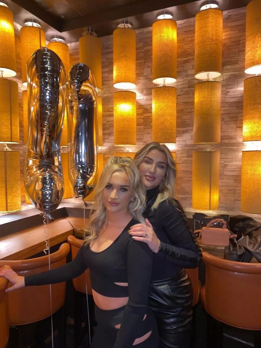 Ellie & her mum posted by Content10outof10