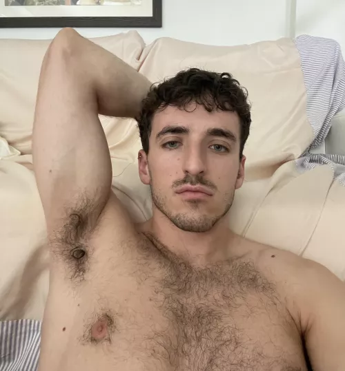 Hello everyone by ItalianDream15