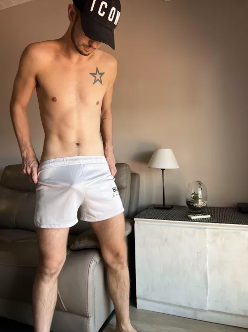 Hm... I just like this photo by imryanolsenvip