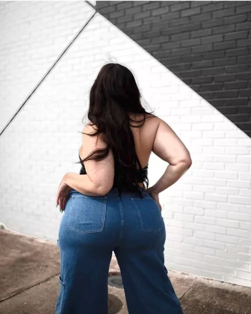 Hot Pawg by d4rksadist54