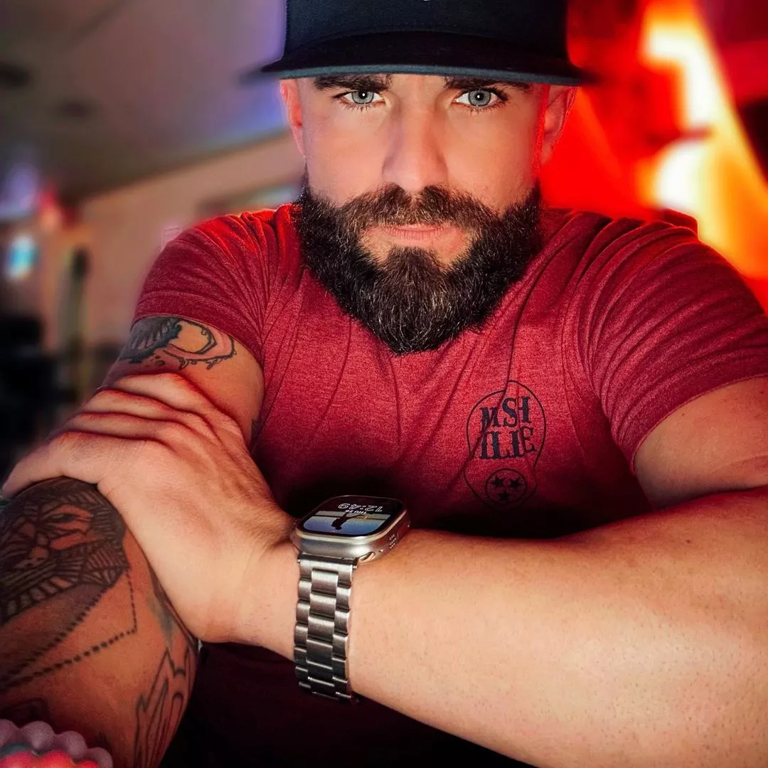 Life is short. Do stuff that matters. posted by sexypantsa_