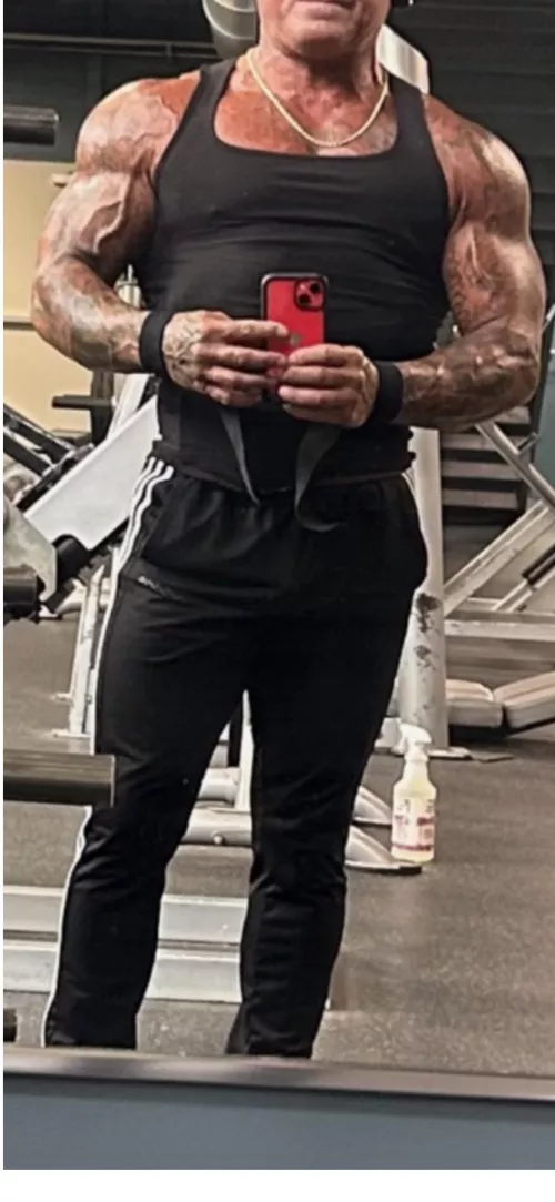 (M) Post Workout by MuscleStud1977