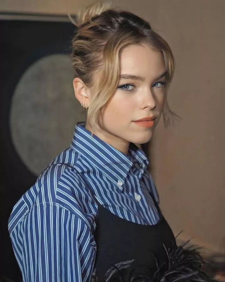 Milly Alcock posted by RaymondLeggs