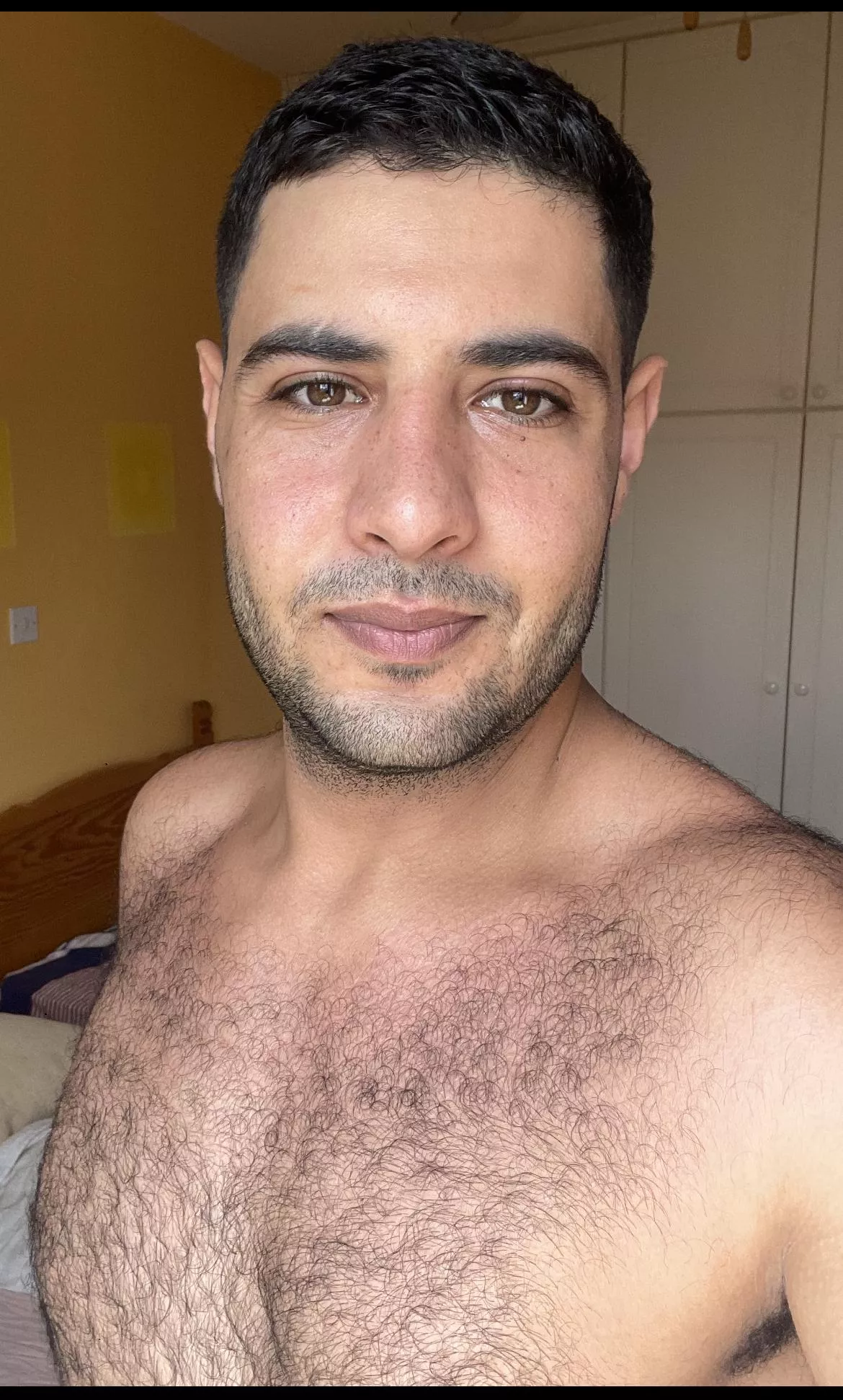 Much love to you all from a Yemeni boy posted by sunsetlaffite324