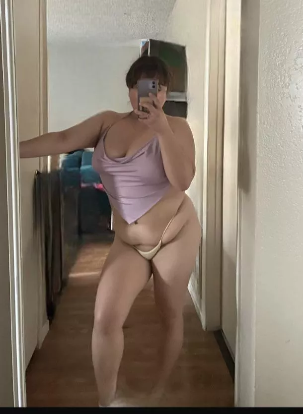My husband left me . I think I’m too chubby for him. posted by Gia-fucks