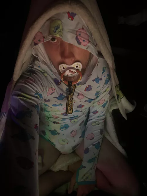 My New Snapsuit from Rearz! by LilMickel0