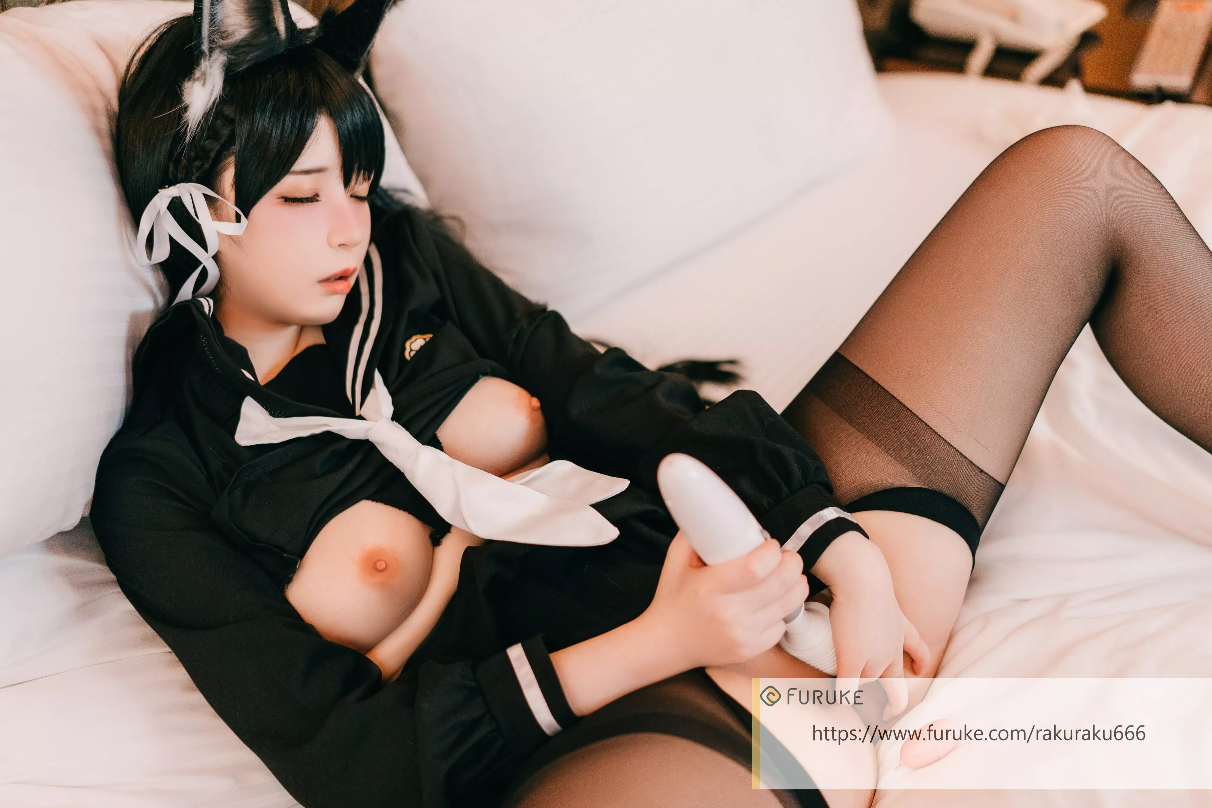 Naughty Atago in sailor suit uniform by Raku posted by xenobitex