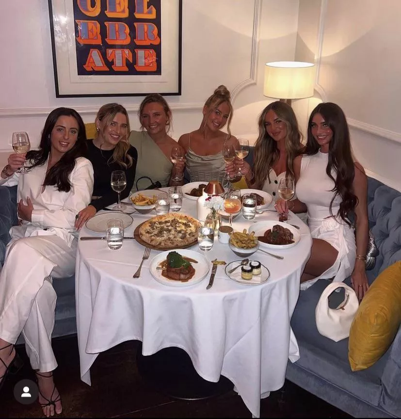 She tries to hide it but still all her friends must end her posted by External_Algae_4264