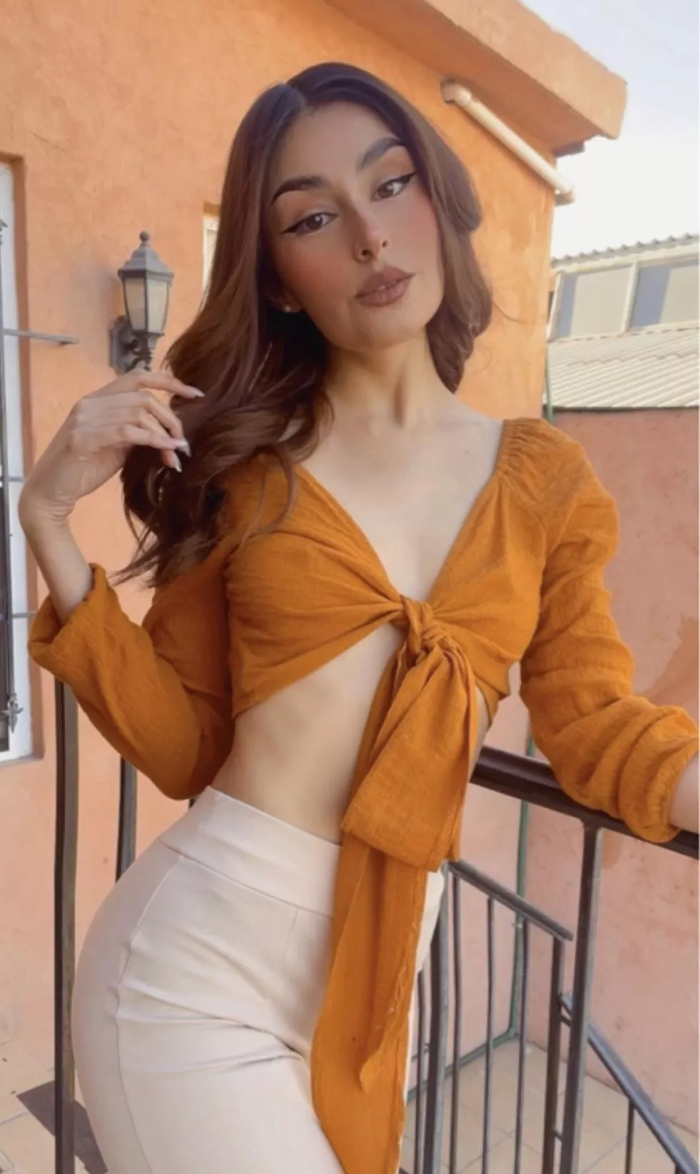 Sometimes putting on clothes is sexier than undressing posted by JustlyUnsteady